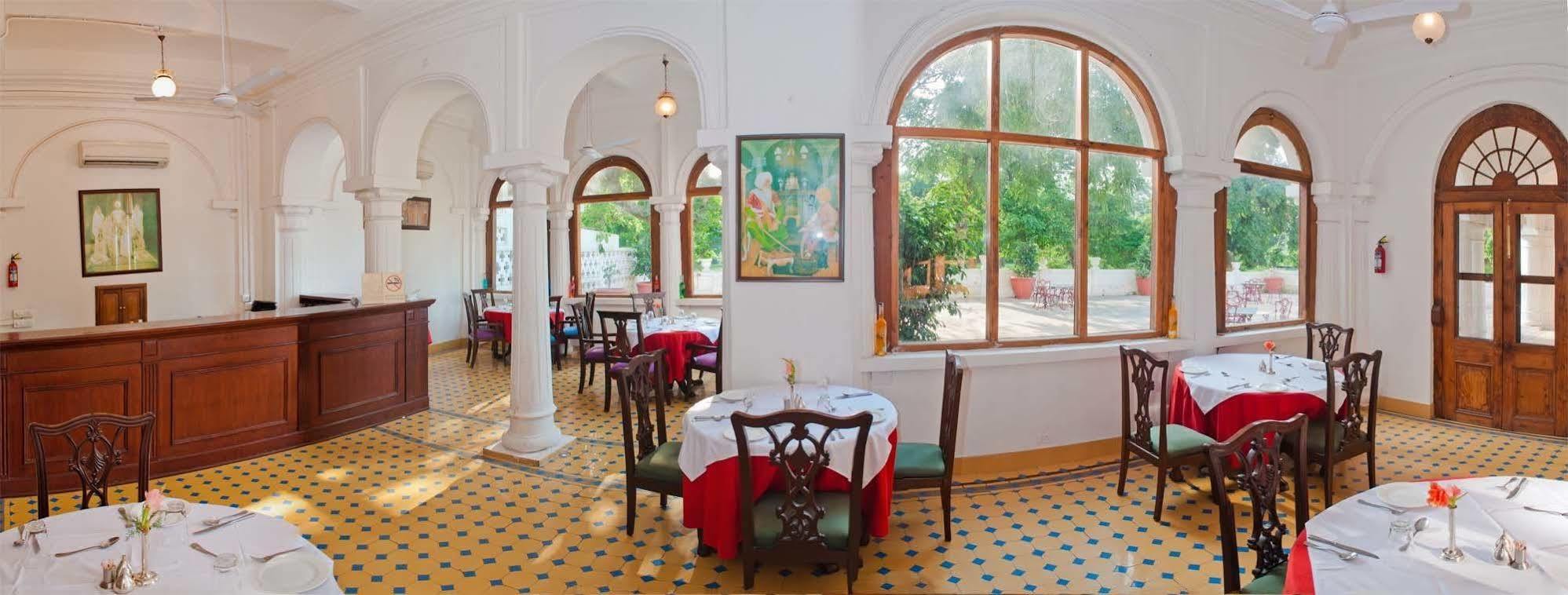 Patiāla Neemrana'S - Baradari Palace מראה חיצוני תמונה